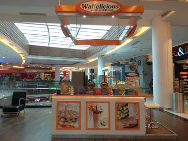 WAFFELICIOUS LIVING WORLD