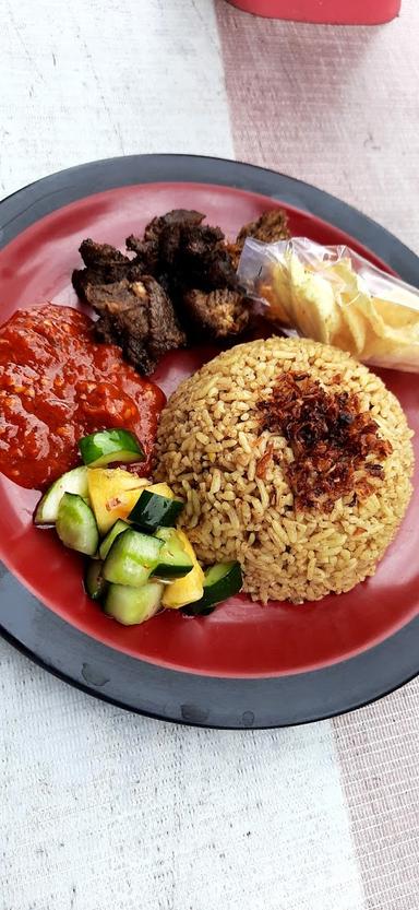 WARUNG NASI KEBULI IBU ROMLAH