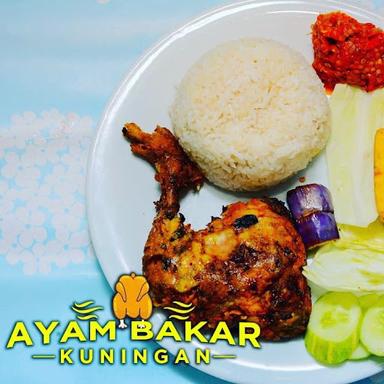 AYAM BAKAR, KUNINGAN