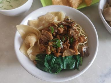 BAKMI GRAND SATRIO