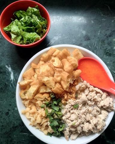 BUBUR AYAM SPESIAL CAP BENTENG 88