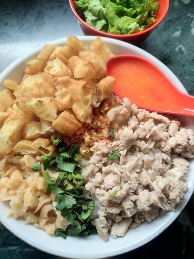 BUBUR AYAM SPESIAL CAP BENTENG 88