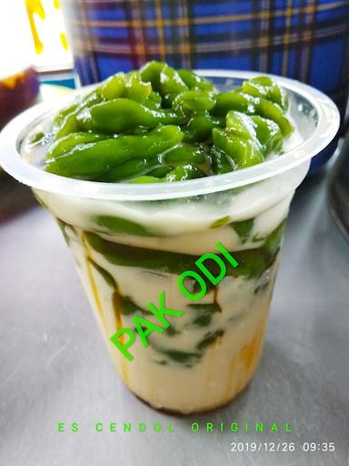 CENDOL DAUN SUJI