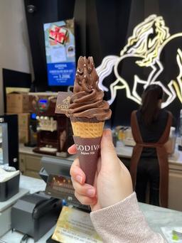 Photo's Godiva Kota Kasablanka