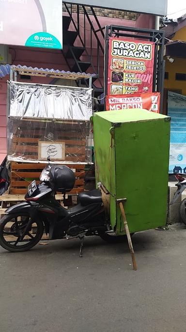 KUE BALOK & BASO ACI