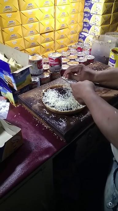 MARTABAK FLAMBOYAN