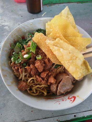 MIE AYAM MAS NO