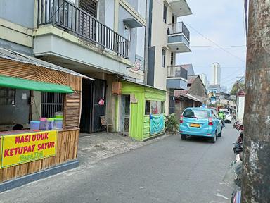 NASI UDUK KETUPAT SAYUR BANG DUL