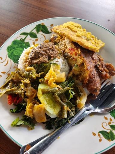 RUMAH MAKAN PADANG GALOMBANG TANANG