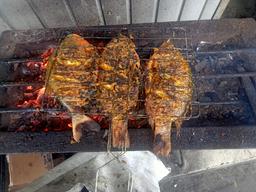 Photo's Sop Iga Dan Ayam Bakar Anggun