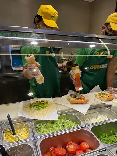 SUBWAY KOTA KASABLANKA