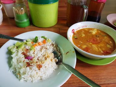 WARUNG SOTO BETAWI