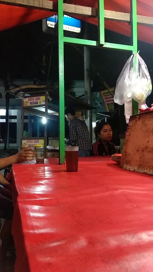 AYAM PENYET HK NASI UDUK