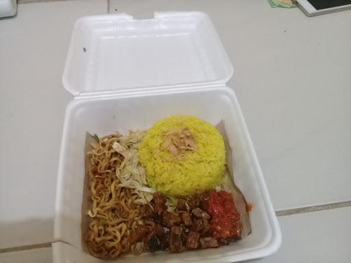 NASI KUNING NN (MENU SARAPAN PAGI YANG PAS)