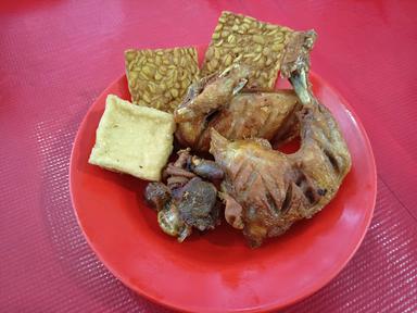 NASI UDUK PAK JHON SERPONG