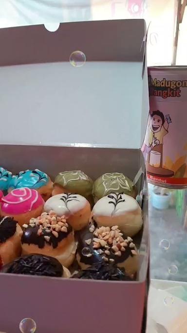 DONUTSJHO(DONAT PREMIUM)