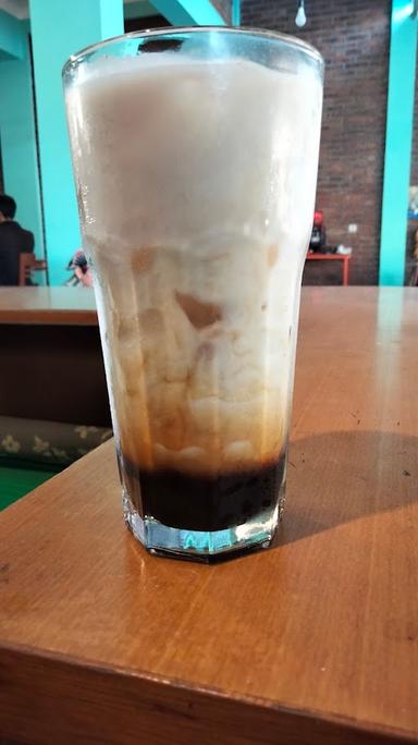 WARUNG KOPI RENDANI