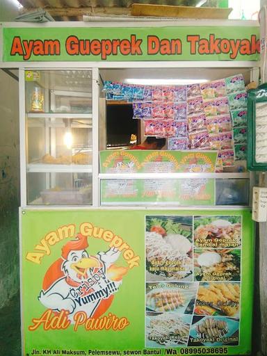 AYAM GEPREK ADI PAWIRO