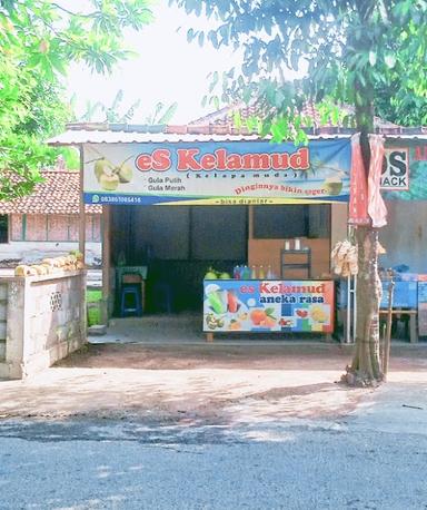 ES KELAMUD / ES KELAPA MUDA