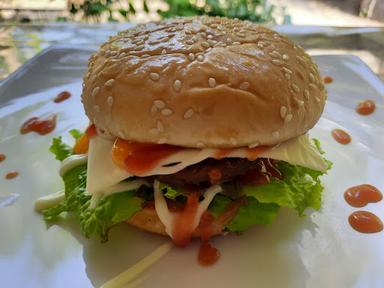 KEBAB BURGER SABIYA