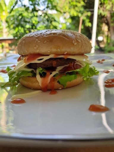 KEBAB BURGER SABIYA