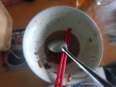 MIE AYAM BU EDI SUTRISNO