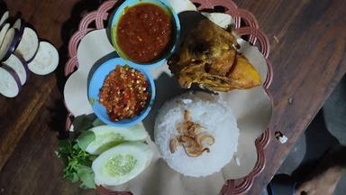 PECEL LELE TIARA