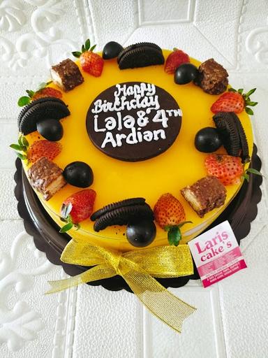 LARIS CAKE'S