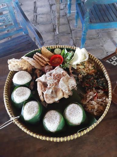 WARUNG MBOK REDJO