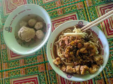 BAKSO MIE AYAM PAK SLAMET