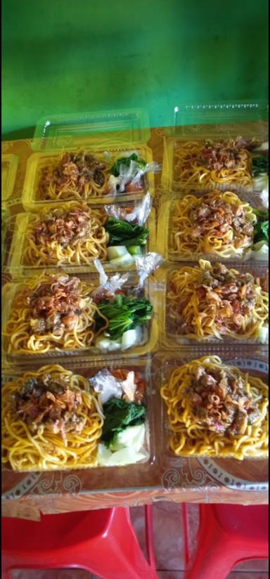 MIE AYAM & BAKSO PAK YONO