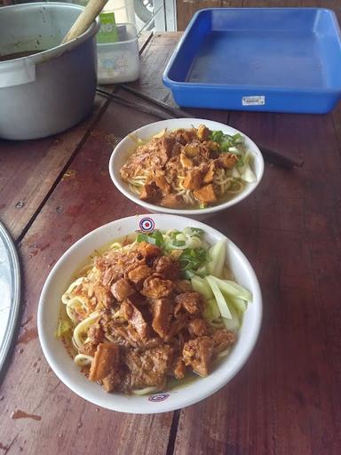 MIE AYAM GORENG PAK DARTO 2