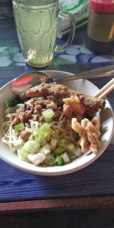 MIE AYAM PAK JUKI