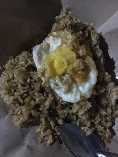 NASI GORENG KAMBING DAN SAPI TUGU SEMAR