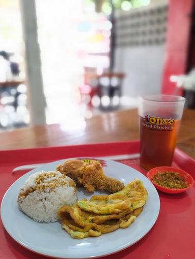 OLIVE FRIED CHICKEN - SEYEGAN