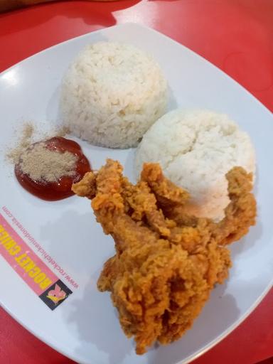 ROCKET CHICKEN SEYEGAN