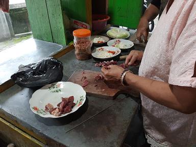 SATE KAMBING POJOK