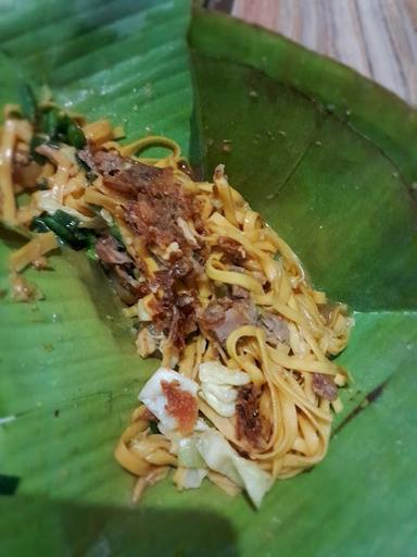 BAKMIE NYEMEK PAK ABU