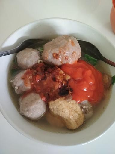 RINDU SOLO BAKSO & MIE AYAM