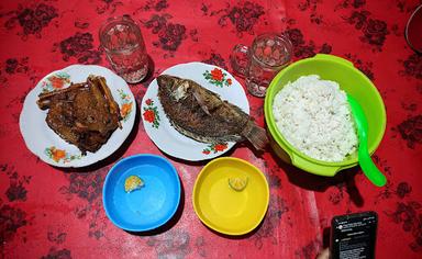 WARUNG MAKAN SEDAP MALAM PAK MIRAN