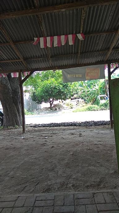 BAKSO MALANG CAMPUR-CAMPUR PAK JO