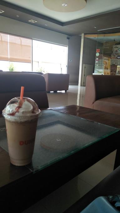 DUNKIN' DONUTS