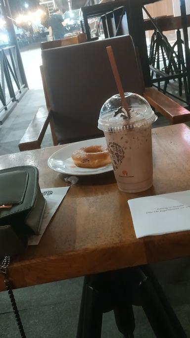 J.CO DONUTS & COFFEE RAMAYANA DEPARTMENT STORE SIDOARJO