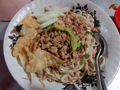 PANGSIT MIE AYAM JAKARTA