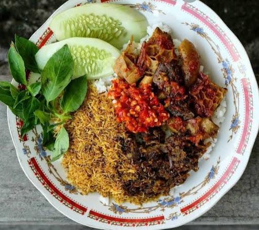 MAMA DIAH NASI BABAT