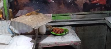 SATE AYAM PONORGO PAK BAMBANG