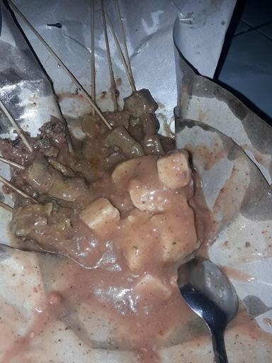 SATE PADANG & TEH TALUAK AJO TIAR