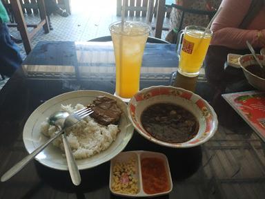 SOTO AYAM SEMARANG BU KANDI