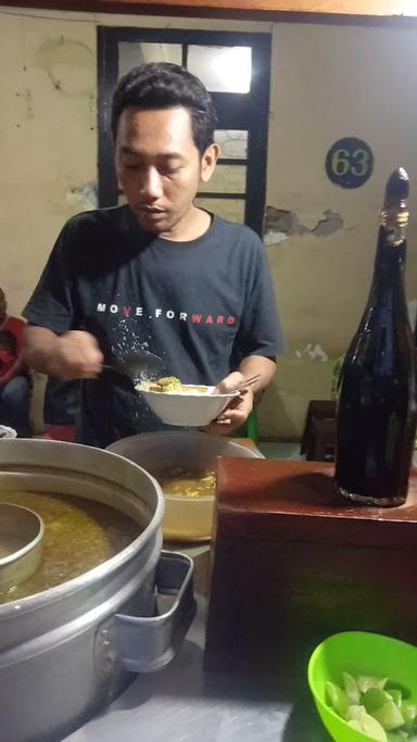 SOTO AYAM SEMARANG BU KANDI