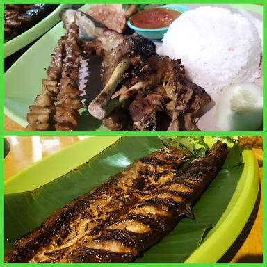 WARUNG IKAN BAKAR KONCO DEWE